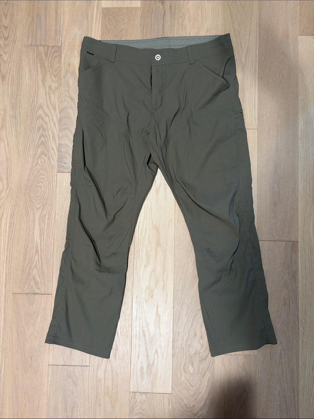 KUHL Men’s RENEGADE PANT
Water-resistant performance pant with stretch